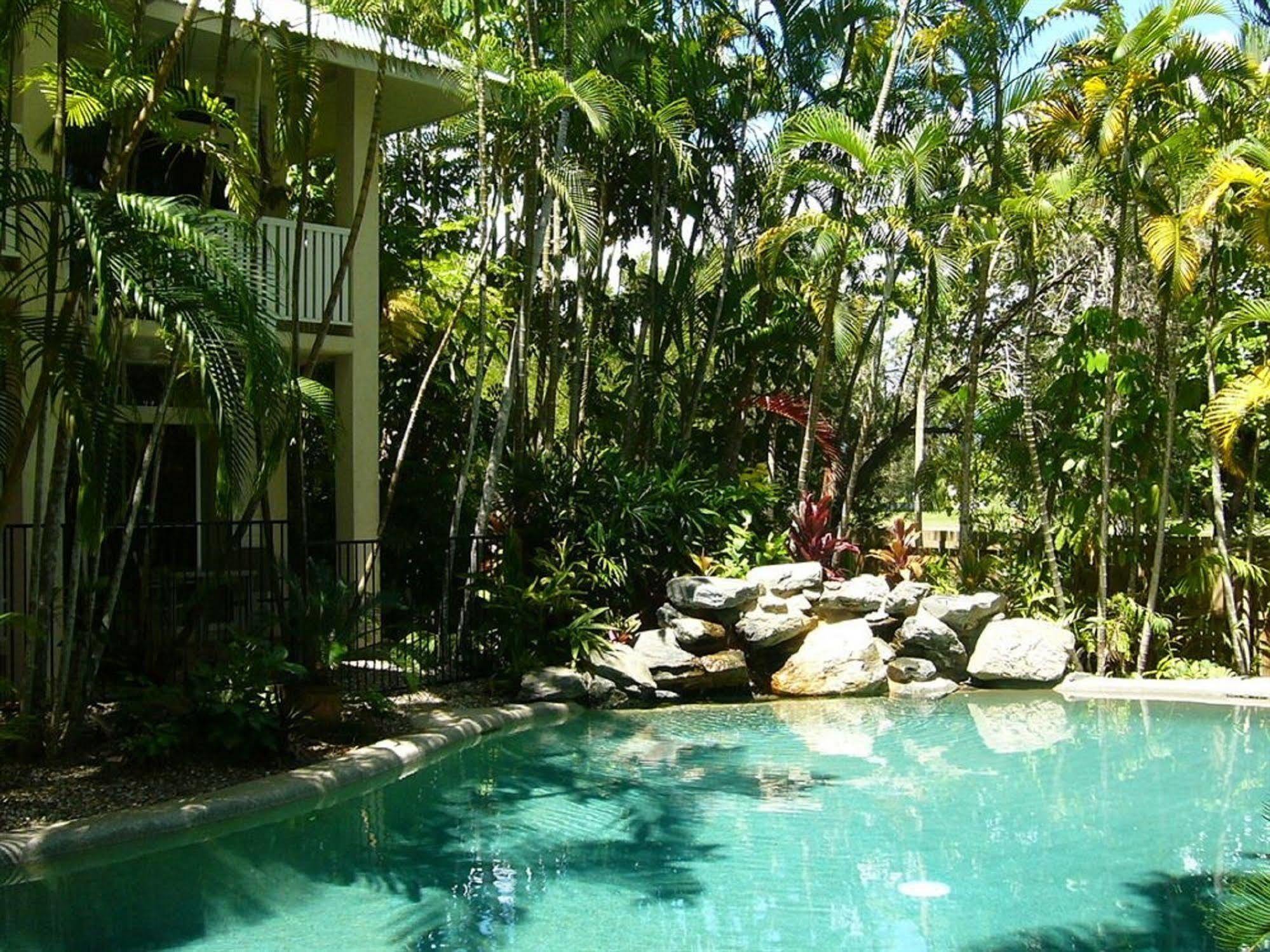 Port Douglas Retreat Bagian luar foto