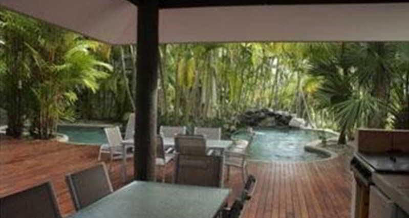 Port Douglas Retreat Bagian luar foto
